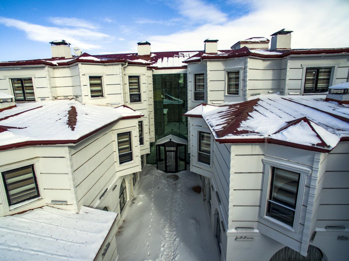 Kars-I Si̇Ri̇N Otel Exterior photo