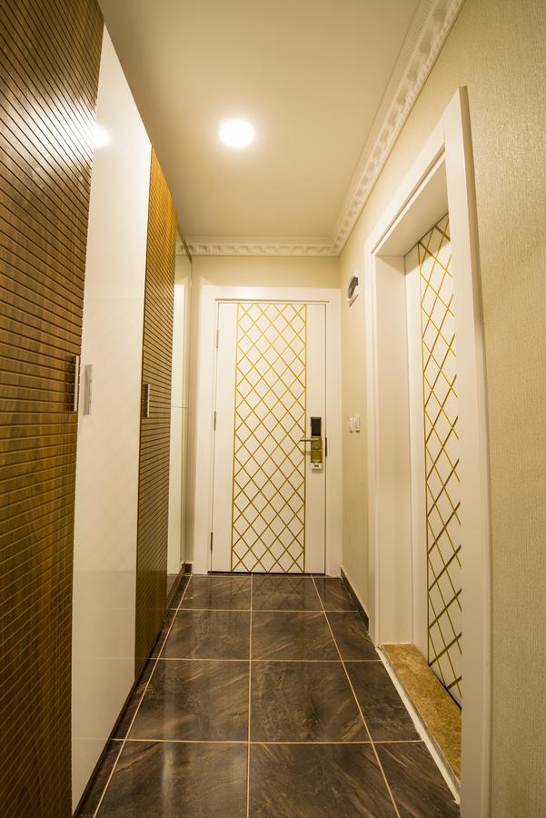 Kars-I Si̇Ri̇N Otel Exterior photo