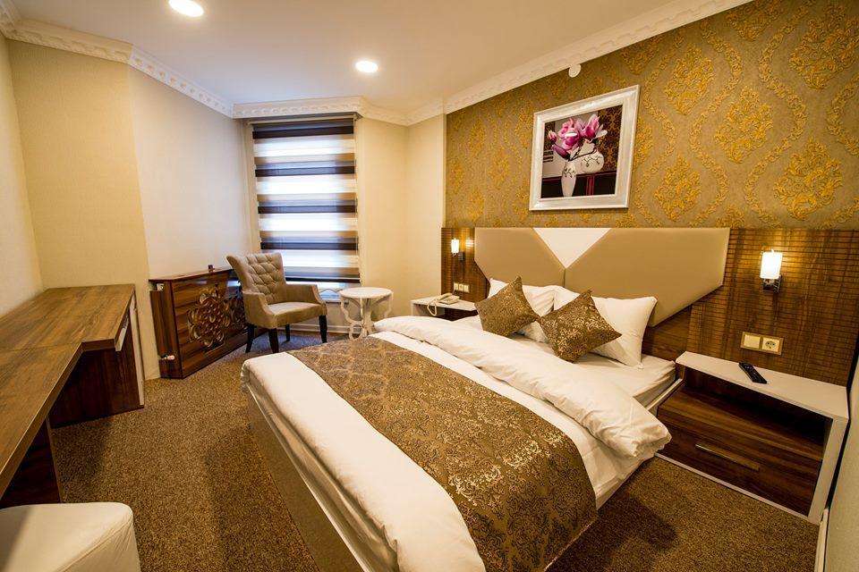 Kars-I Si̇Ri̇N Otel Exterior photo